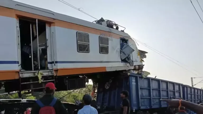 https://news4u36.in/bilaspur-memu-train-accident-assistant-loco-pilot-suspended/