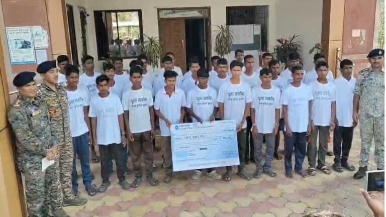 Sukma Naxal Surrender News