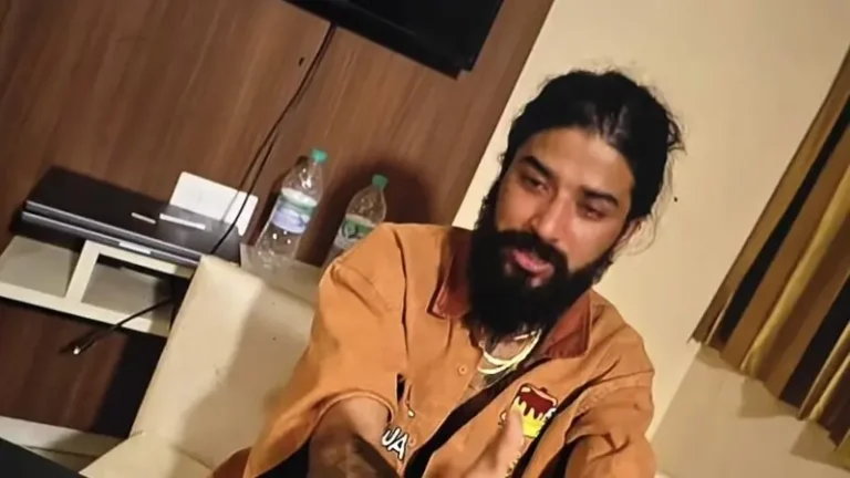 https://news4u36.in/anurag-dobhal-suicide-attempt-accident-icu-uk07-rider-instagram-live/