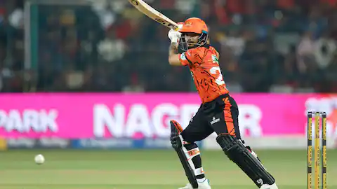 IPL 2026: कप्तान बनते ही छा गए ईशान किशन, डेब्यू मैच में ठोकी 80 रनों की तूफानी पारी