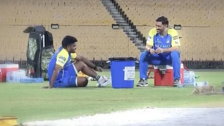 संजू सैमसन–धोनी की बातचीत का VIDEO वायरल, CSK कैंप में दिखी खास बॉन्डिंग