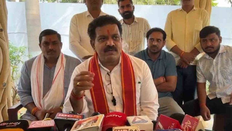 पापा राव के सरेंडर से खत्म हुआ नक्सलवाद? विजय शर्मा का बड़ा दावा