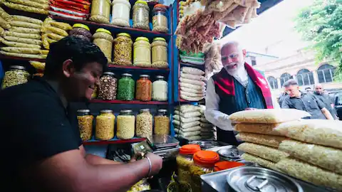 PM मोदी को झालमुड़ी खिलाने वाले को जान से मारने की धमकी