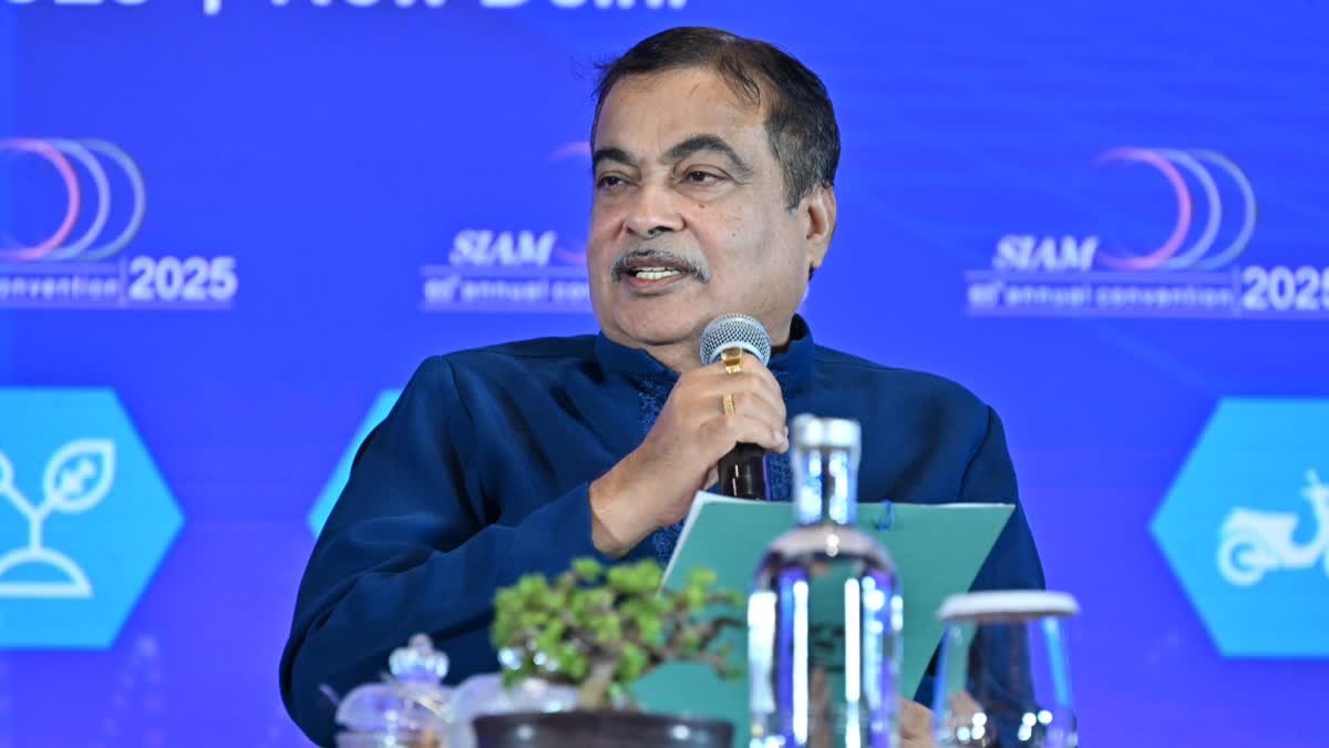 'E20 नहीं चाहिए तो 100% पेट्रोल खरीदिए', गडकरी ने विवाद पर रखी अपनी बात