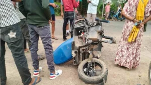 गौरेला-पेंड्रा-मरवाही: तेज रफ्तार ट्रेलर बना काल, स्कूटी सवार पिता और बेटे की मौके पर मौत : Pendra Road Accident