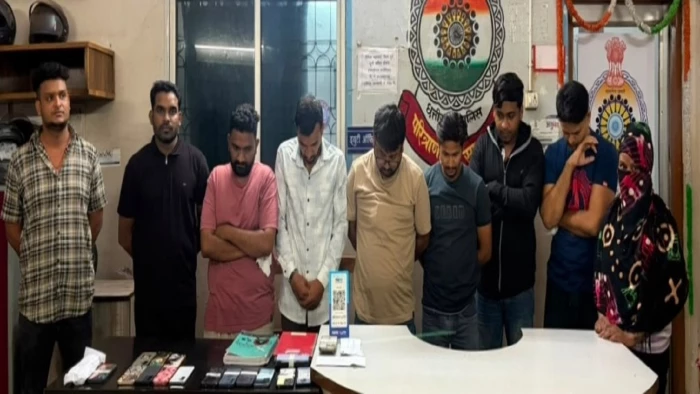 bhilai-junwani-spa-center-raid-sex-racket-busted-9-arrested