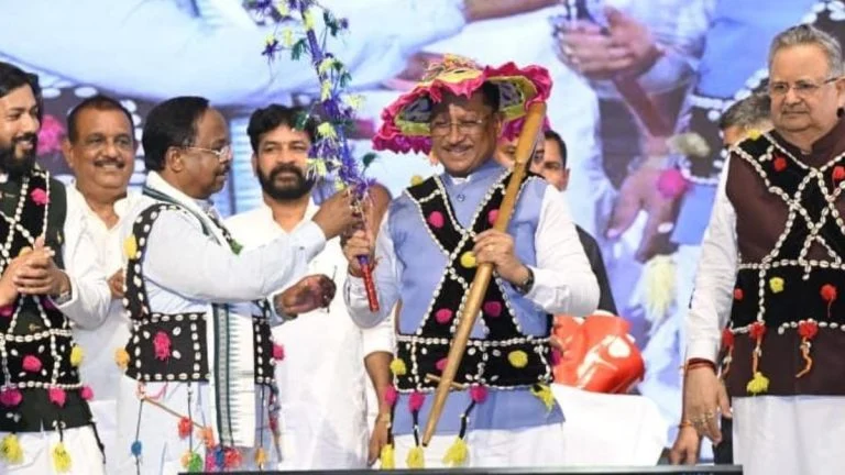 https://news4u36.in/hareli-tihar-cm-sai-pink-auto-chhattisgarh/
