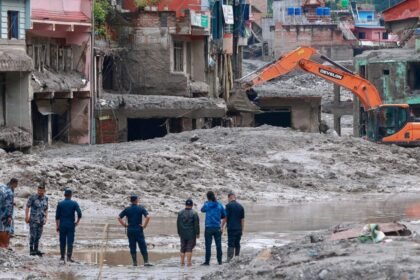 https://news4u36.in/nepal-flood-death-toll-691-3000-missing-workers-trapped-tunnels/