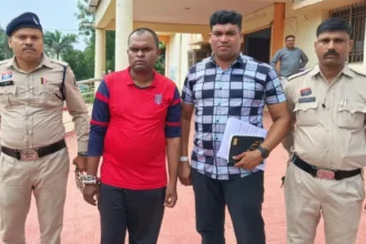 https://news4u36.in/arang-teacher-shivkumar-chandrakar-murder-30-lakh-loan-dispute/