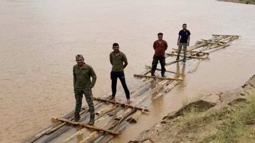 https://news4u36.in/indravati-tiger-reserve-river-patrolling-bamboo-boats/