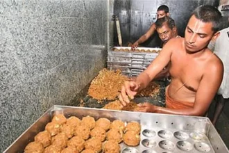 https://news4u36.in/tirupati-laddu-ghee-adulteration-ed-arrests-sukriti-foods-promoter/